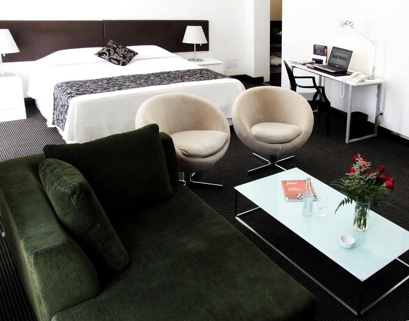 Plaza Fuerte Hotel Montevideo Rum bild