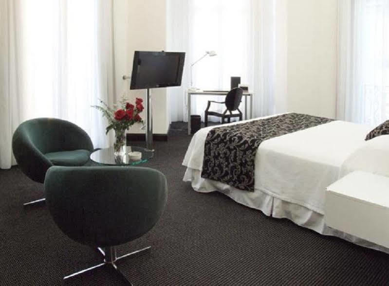 Plaza Fuerte Hotel Montevideo Exteriör bild